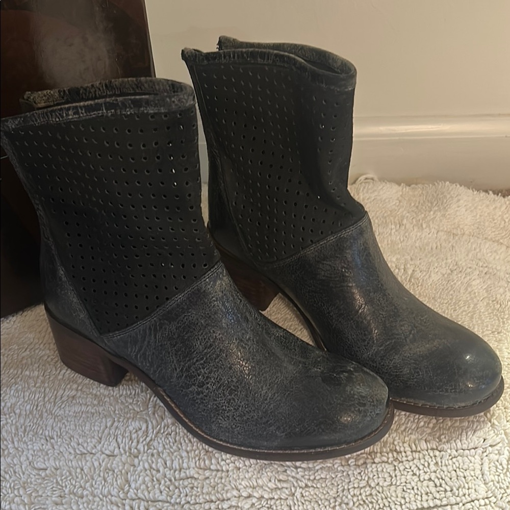Women's Black Ankle Boots